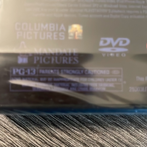 Nick & Norah’s Infinite Playlist / BUNDLE AND SAVE ON MOVIES - Picture 4 of 7